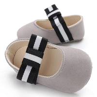 Daily Round Toe Velcro Baby Shoes Children's clothing wholesale - PrettyKid