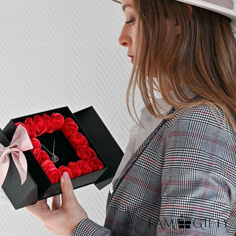 16 Mini Roses Jewelry Box with Love Necklace Set - PrettyKid