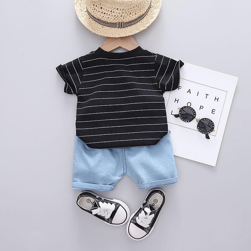 Children Boy 2pcs Solid Pattern Summer Suit T-Shirt & Shorts - PrettyKid