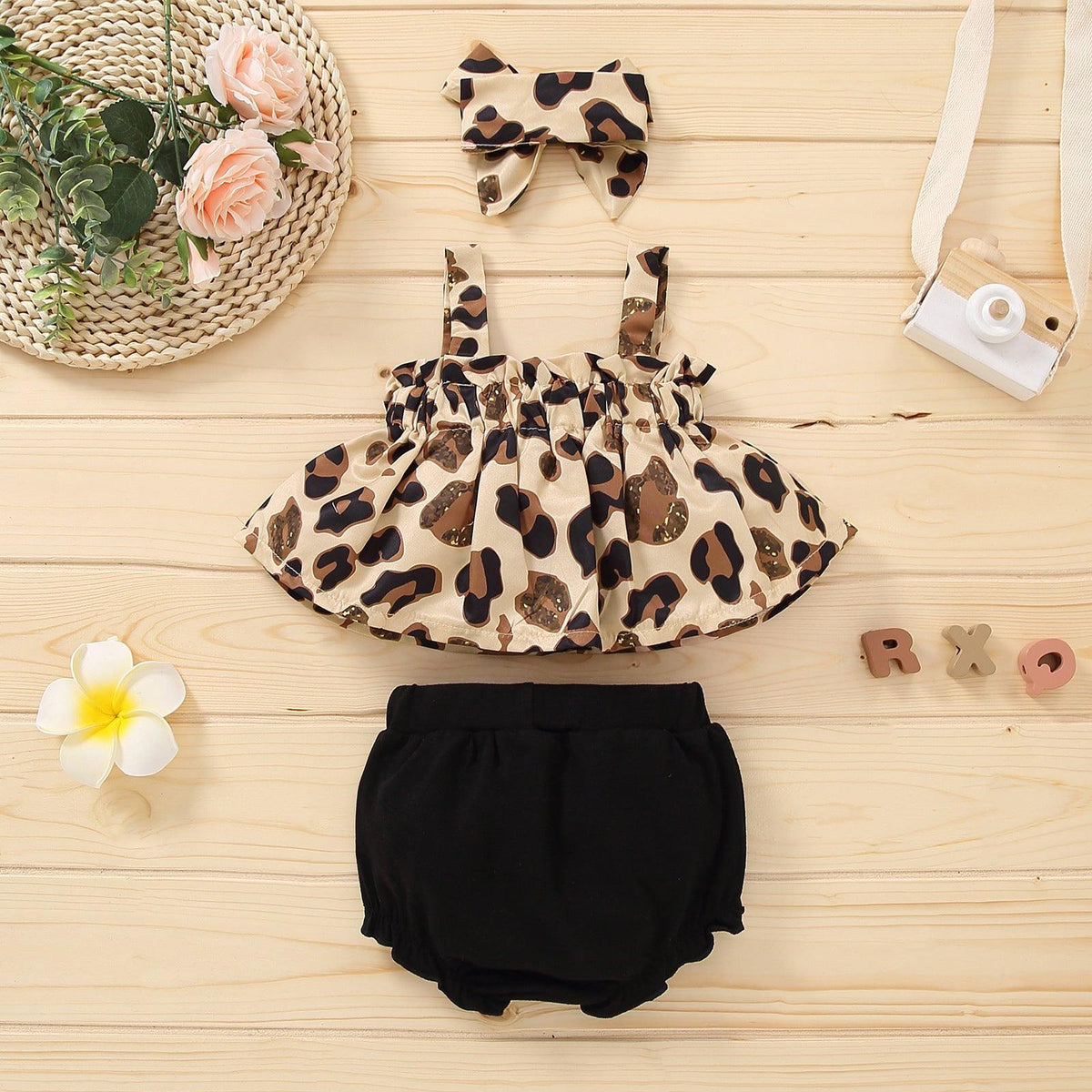 Toddler Girls Leopard Print Suspender Top and Shorts Set - PrettyKid