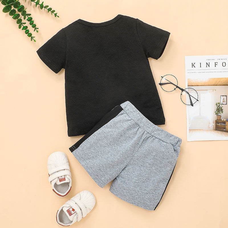 Boys Letter Print T-Shirt And Colorblock Shorts T-Shirt Toddler Clothing Sets - PrettyKid