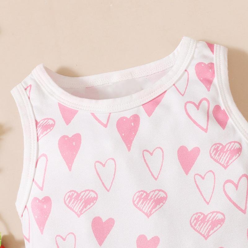 Baby Girl Heart-shaped Pattern Bodysuit - PrettyKid