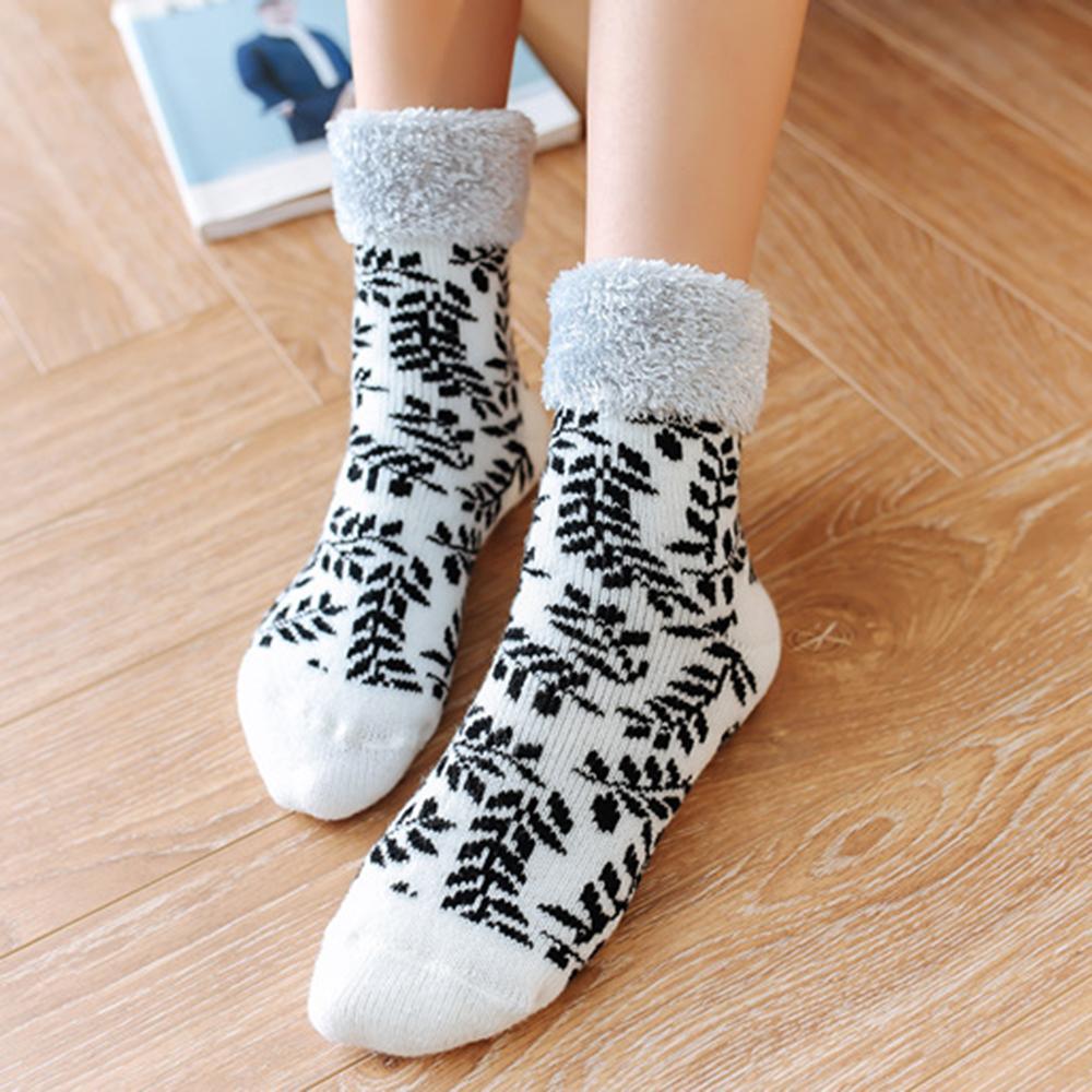 Women 3-Pairs Snowflake Warm Socks Sets Accessories Wholesale - PrettyKid