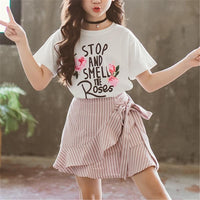 2-piece Lettern Pattern T-shirt & Skirt for Girl - PrettyKid