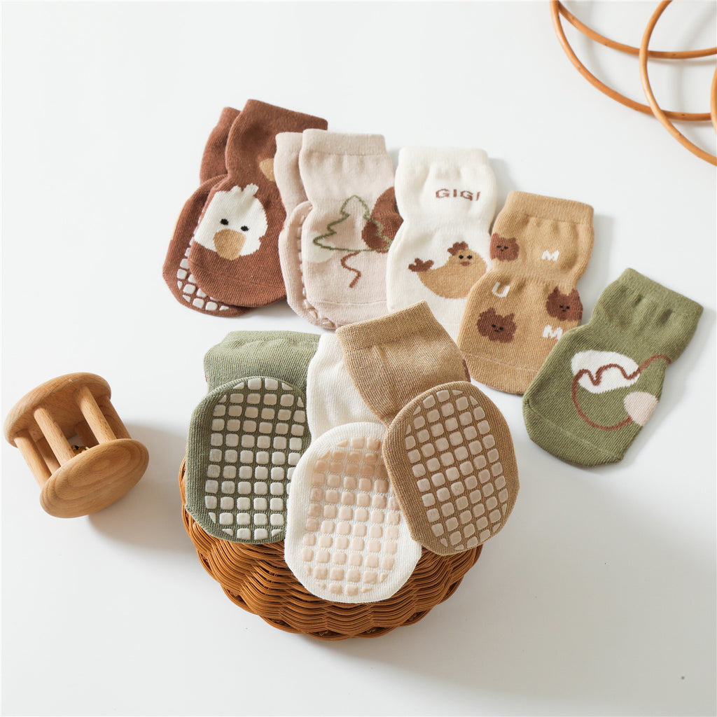 Wholesale Children's Animal Anti-Slip Glue Point Socks in Bulk - PrettyKid