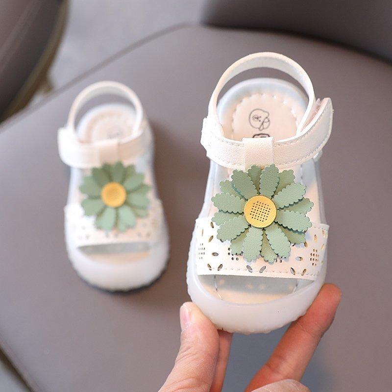 unbranded baby clothes wholesale Baby girl Flower decoration Velcro Sandals Wholesale - PrettyKid