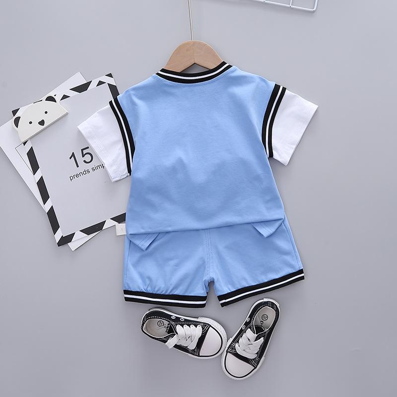 wholesale little girl dresses Toddler Boy Whale Pattern Color-block Top & Shorts - PrettyKid
