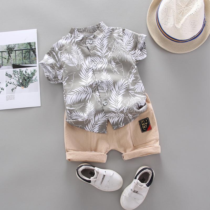 2-piece Feather Pattern T-shirt & Shorts for Children Boy - PrettyKid