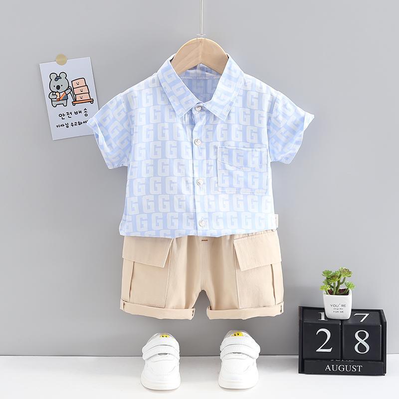 Grow Boy Letter Print Top & Contrast Colored Shorts - PrettyKid