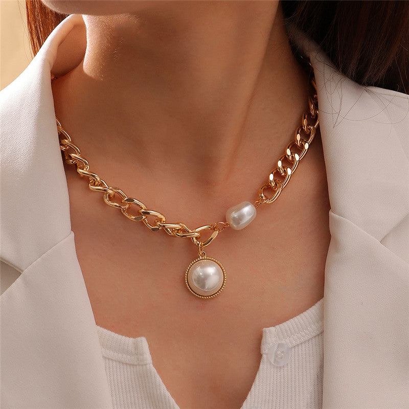 Women Elegant Pearls Decor Necklace - PrettyKid