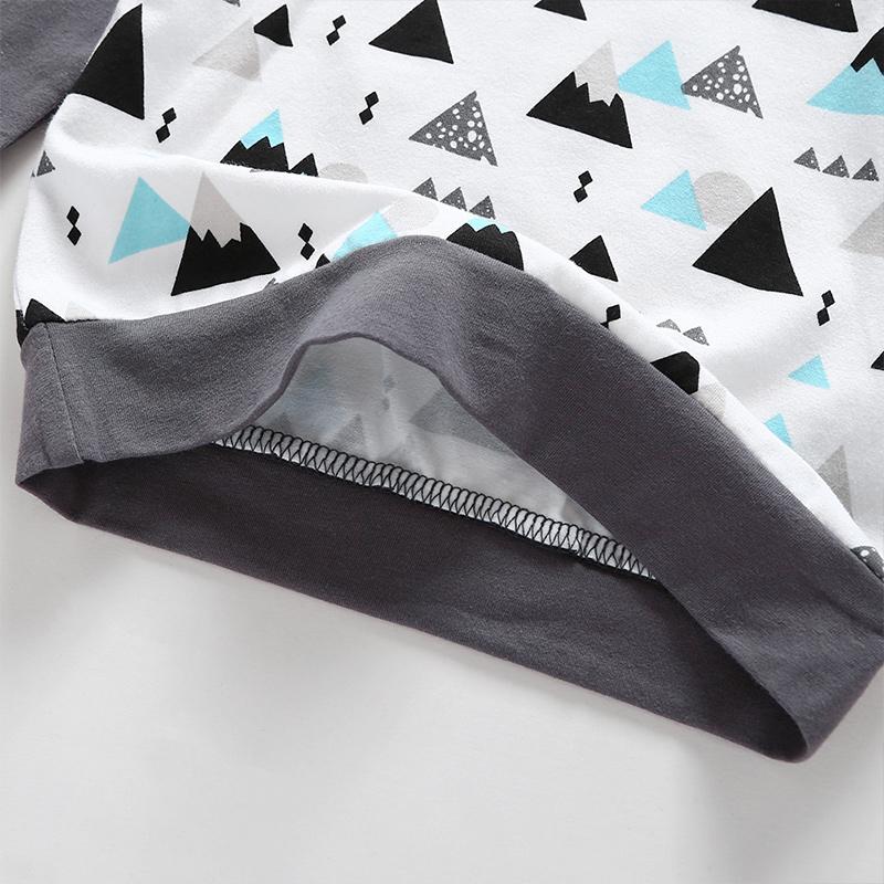 2-piece Geometric Pattern Hoodie & Pants for Baby - PrettyKid