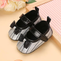 Baby Girl Bowknot Decor Striped Velcro Strap Shoes - PrettyKid