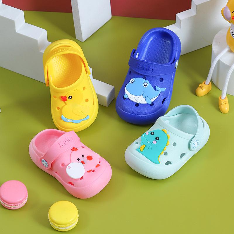 wholesale childrens clothing in bulk Toddler Letter Pattern Hole Sandals Wholesale - PrettyKid