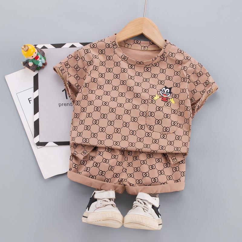 Grow Boy Letter Print Top & Shorts - PrettyKid