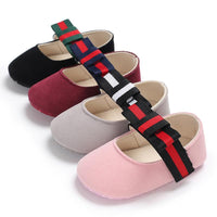 Daily Round Toe Velcro Baby Shoes Children's clothing wholesale - PrettyKid