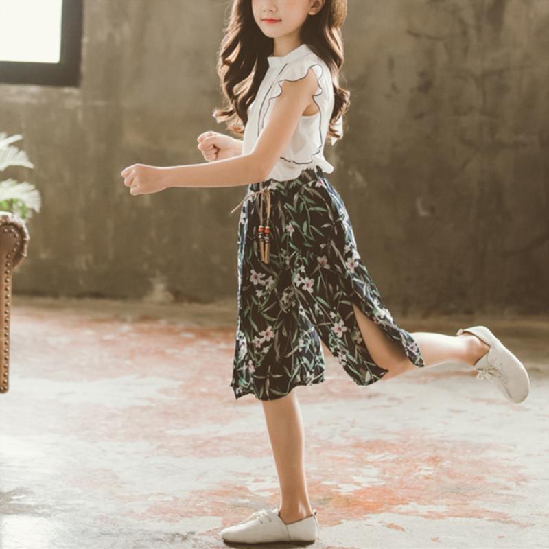 2-piece Ruffle Sleeveless Shirt & Floral Knee Length Pants for Girl - PrettyKid