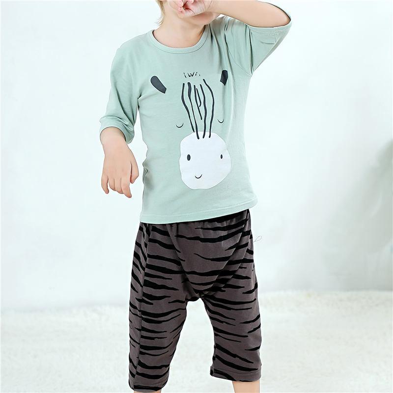 2-piece T-shirt & Capri Pants for Children Boy - PrettyKid