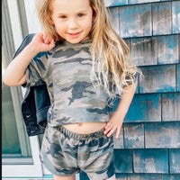 Unisex Camo Printed Short Sleeve Top & Shorts Kids Wholesale Clothing - PrettyKid