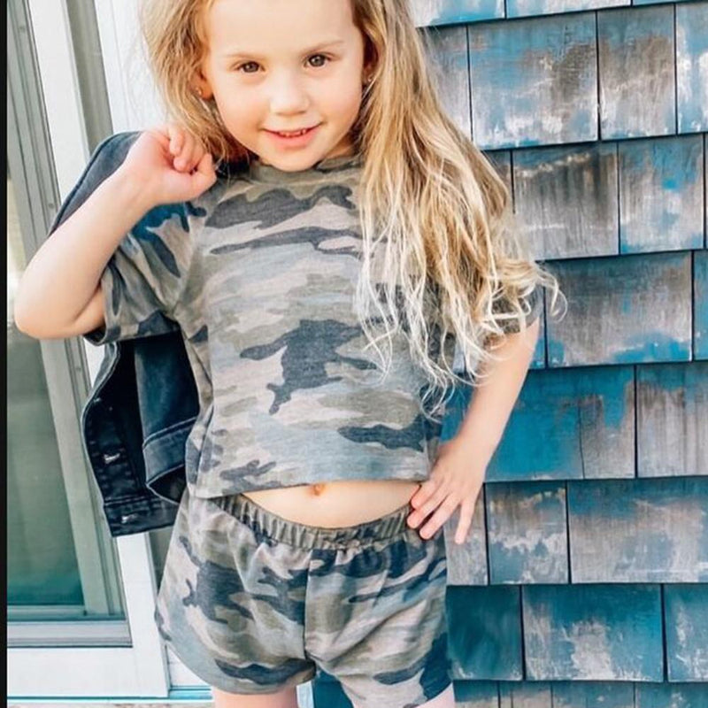 Unisex Camo Printed Short Sleeve Top & Shorts Kids Wholesale Clothing - PrettyKid
