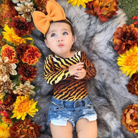Toddler Girls Leopard Long Sleeve Top & Ripped Denim Shorts Wholesale - PrettyKid