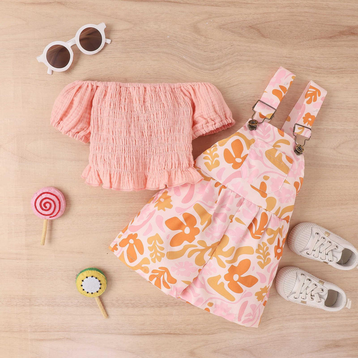 Off-shoulder Bubble Sleeve Top Printed Shoulder Shorts Girls Suit