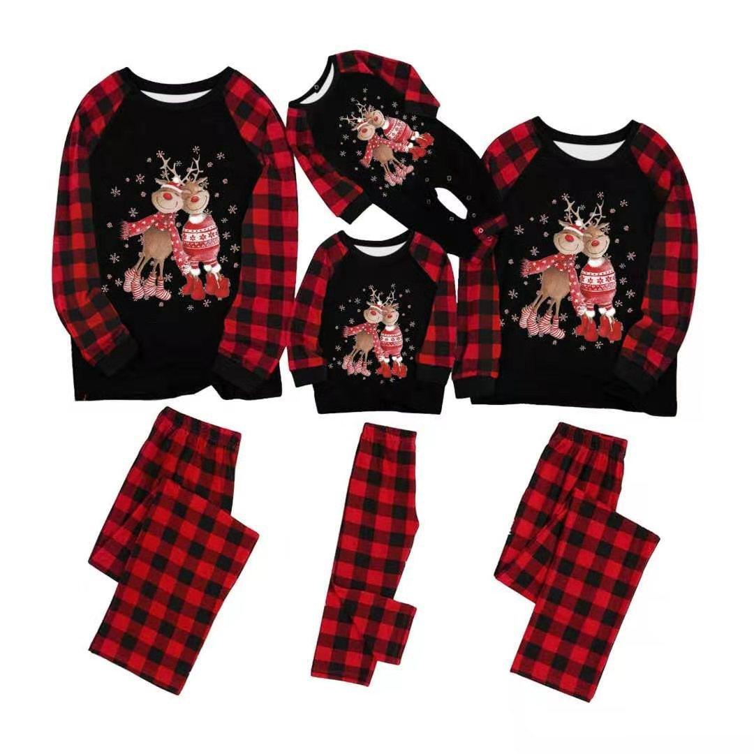 Mommy and Me Lovely Fawn Christmas Printed Top Pants Pajama Set - PrettyKid