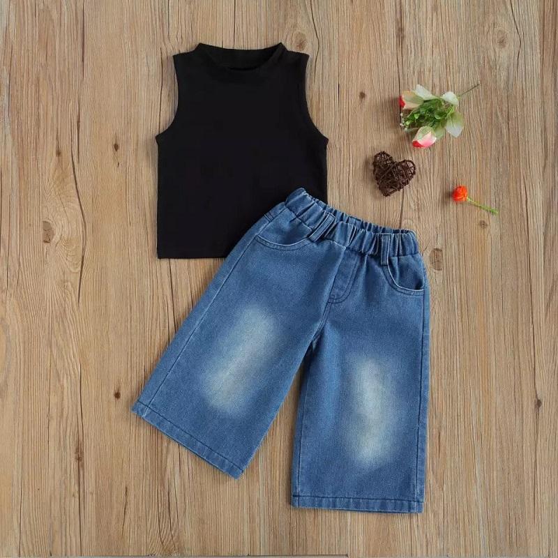 Toddler Girl 2pcs Sleeveless T-shirt & Loose Jeans - PrettyKid