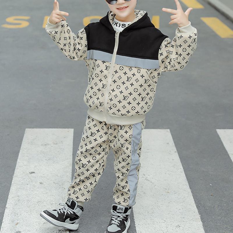 2-piece Letter Pattern Fleece-lined Suit for Boy - PrettyKid