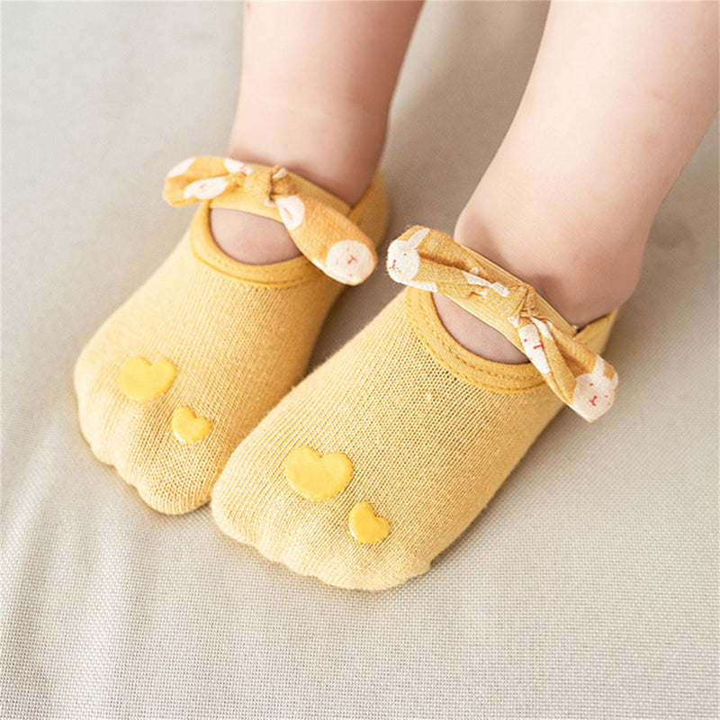 Wholesale Baby Bow Anti-Slip Glue Point Socks in Bulk - PrettyKid