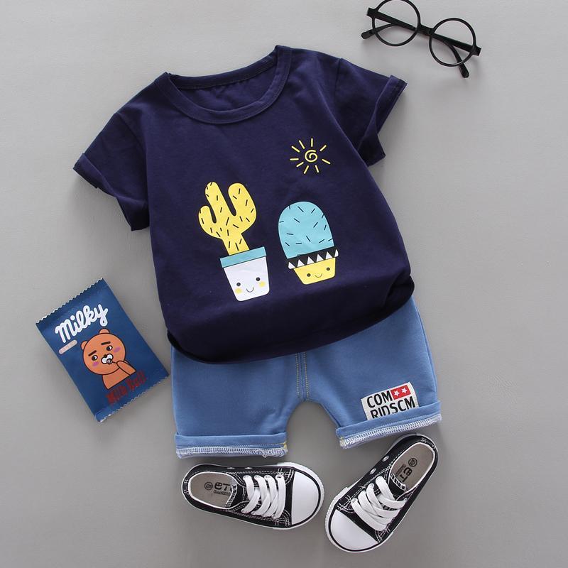 2pcs Cute Cartoon Print T-shirt and Cowpants - PrettyKid