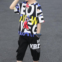 Boy Letter Print T-shirt & Large Side Pockets Capri Pants - PrettyKid