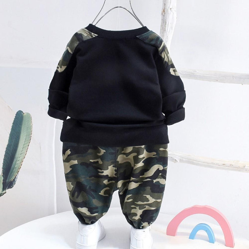 Kid Boys Camouflage Splicing Top & Pants Boys Casual Suits - PrettyKid
