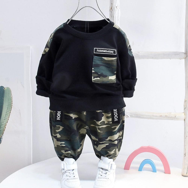 Kid Boys Camouflage Splicing Top & Pants Boys Casual Suits - PrettyKid